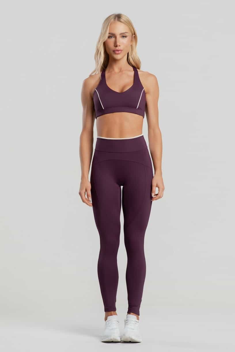 Calça Legging sem Gancho com Detalhe Contrastante (Velvet / Off-White) | Ref: K5102-A